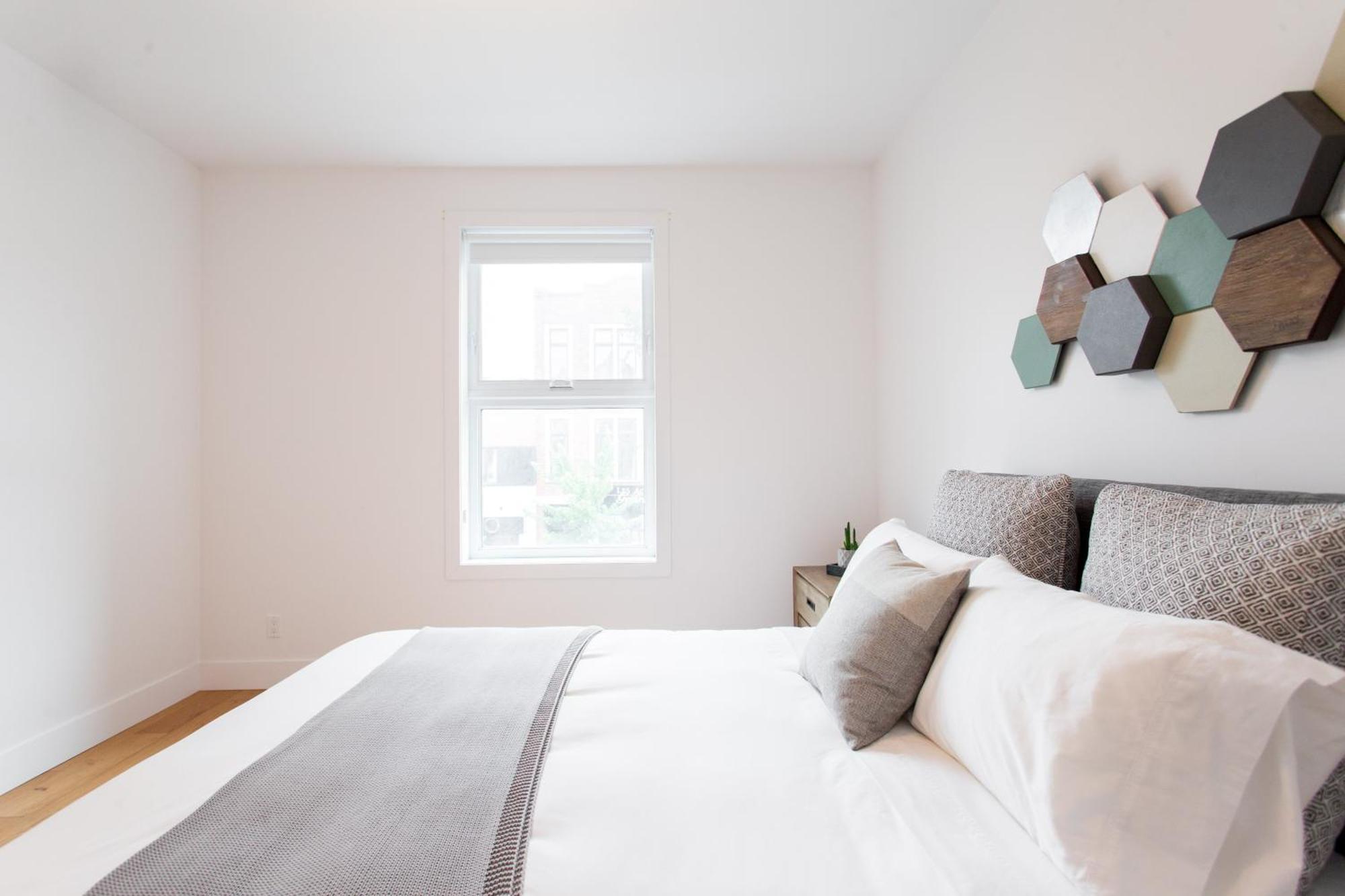Hip, Stylish Apartment In Little Italy By Den Stays A モントリオール 部屋 写真
